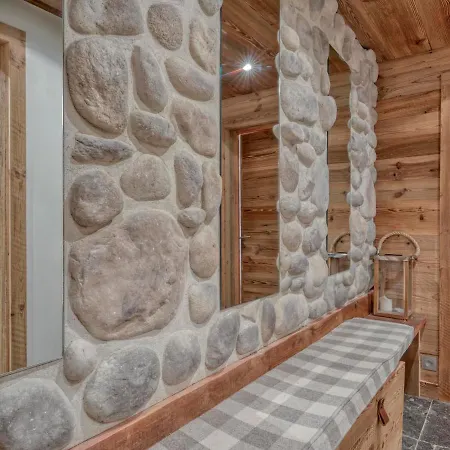 3 Renove A Megeve, Au Pied Des Pistes De Rochebrune, Avec Grande Terrasse. - Fr-1-453-295 *
